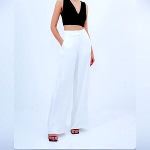 NWT Karen Millen Soft Satin Crepe Flare Wide Leg Trouser Pant Ivory/White Sz 14